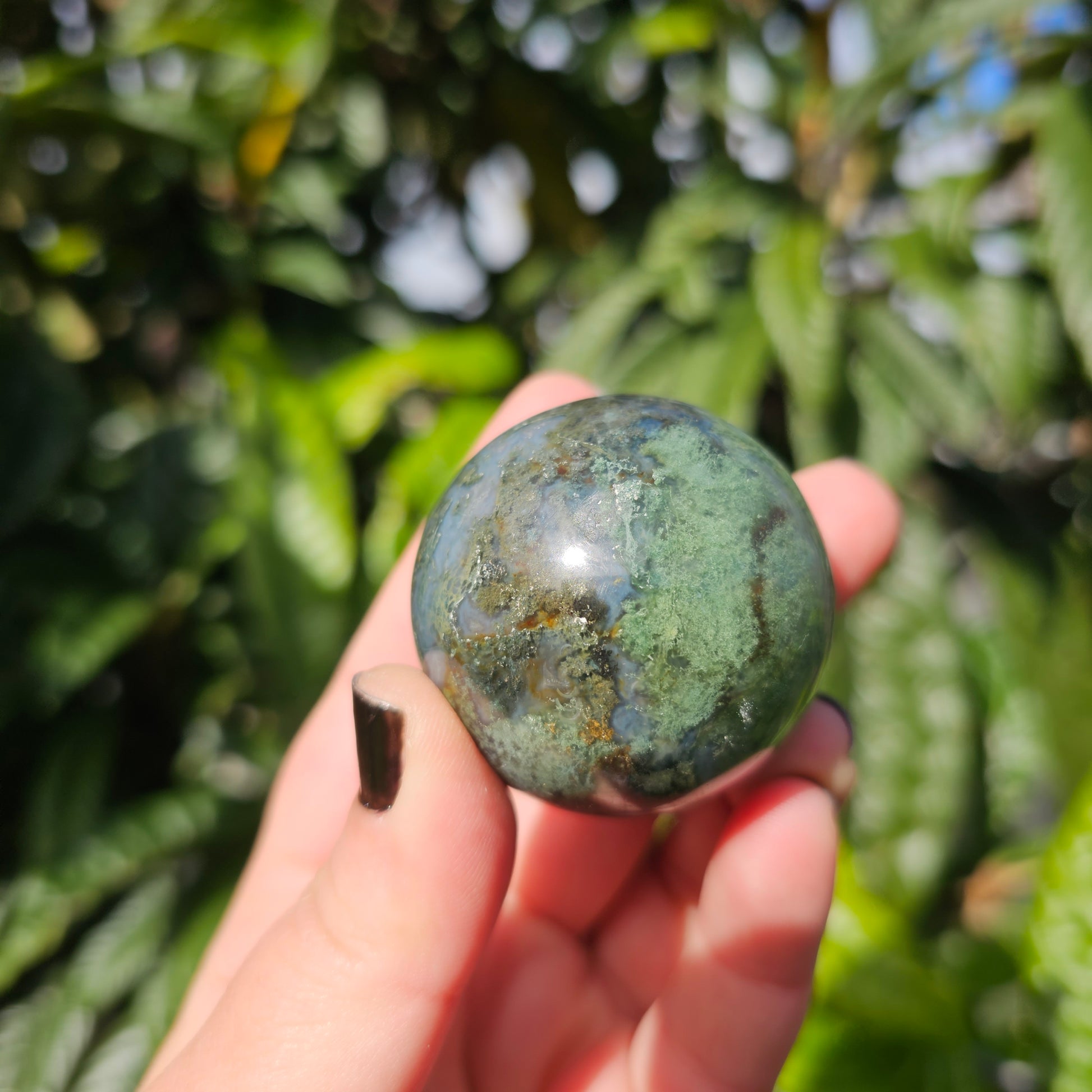 Moss Agate sphere , Alter Crystal, Birthday Gift, Anniversary Gifts, Girlfriend, Gifts for Friend, Boho, Minimalist, Gemstone, Crystal, Crystal Healing, home decor, australia crystal, collectors crystal