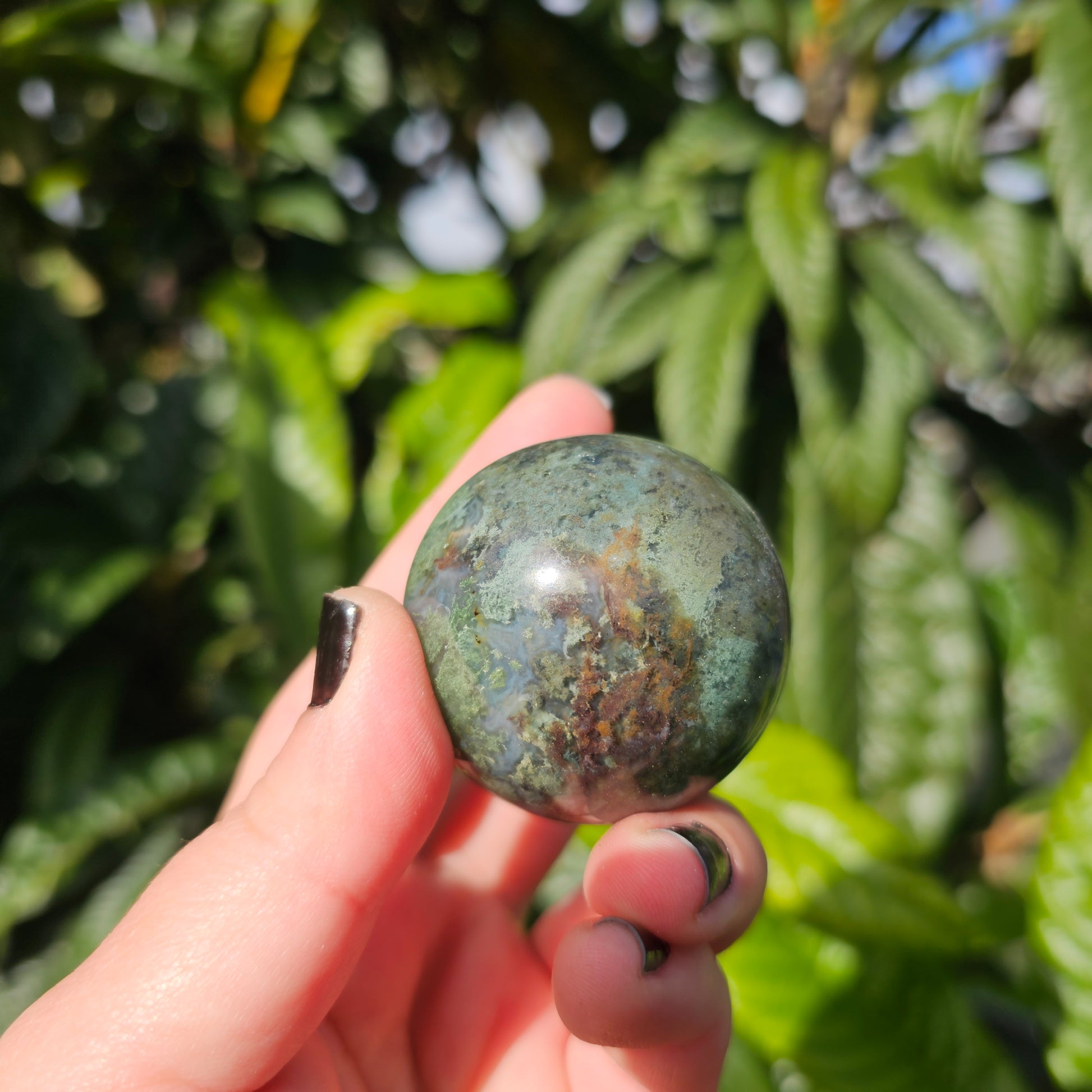 Moss Agate sphere , Alter Crystal, Birthday Gift, Anniversary Gifts, Girlfriend, Gifts for Friend, Boho, Minimalist, Gemstone, Crystal, Crystal Healing, home decor, australia crystal, collectors crystal