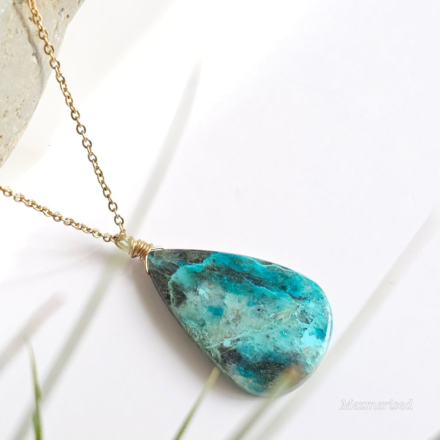 Shattuckite Necklace | Gold