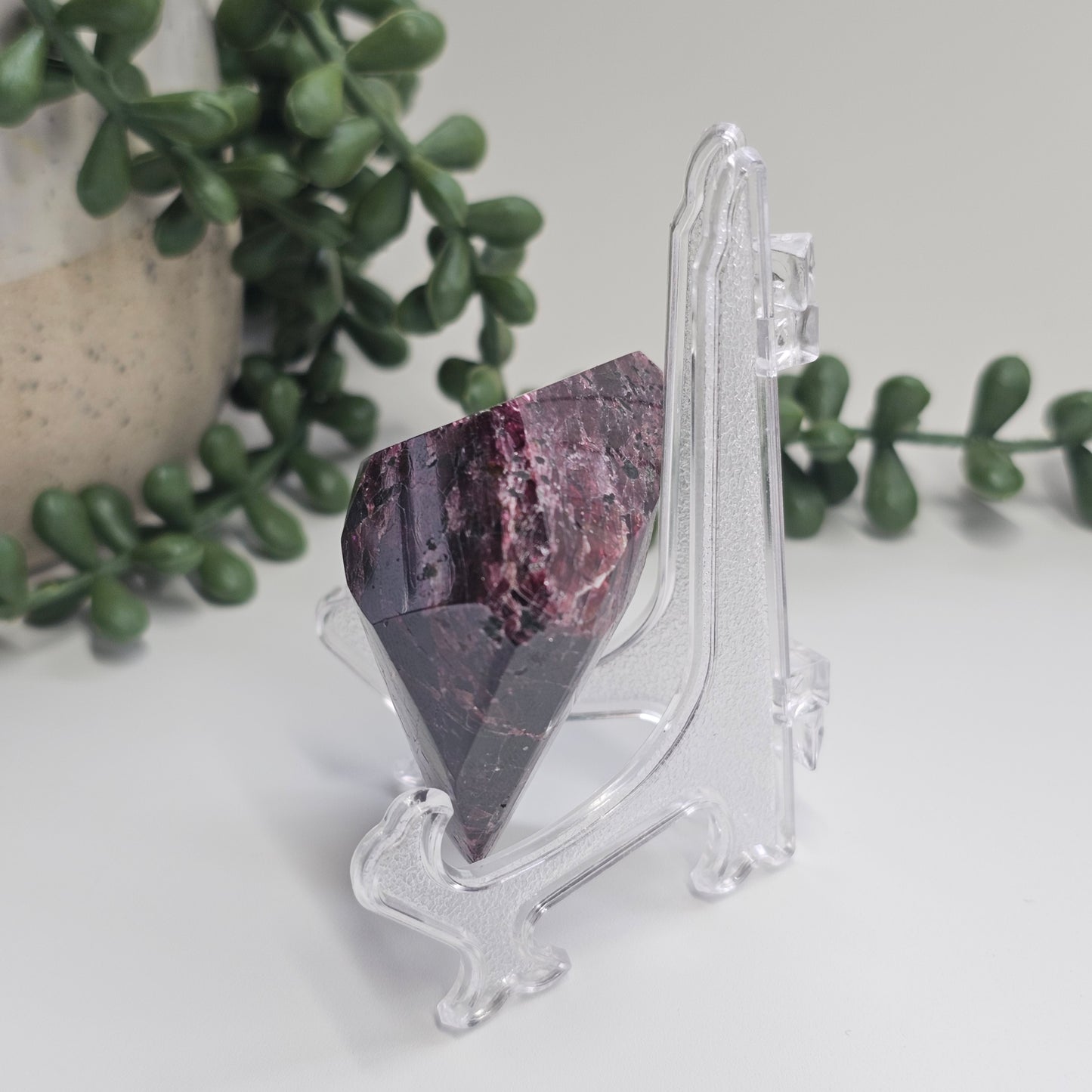 Minimalist Acrylic Easel Stand for Polished Slabs