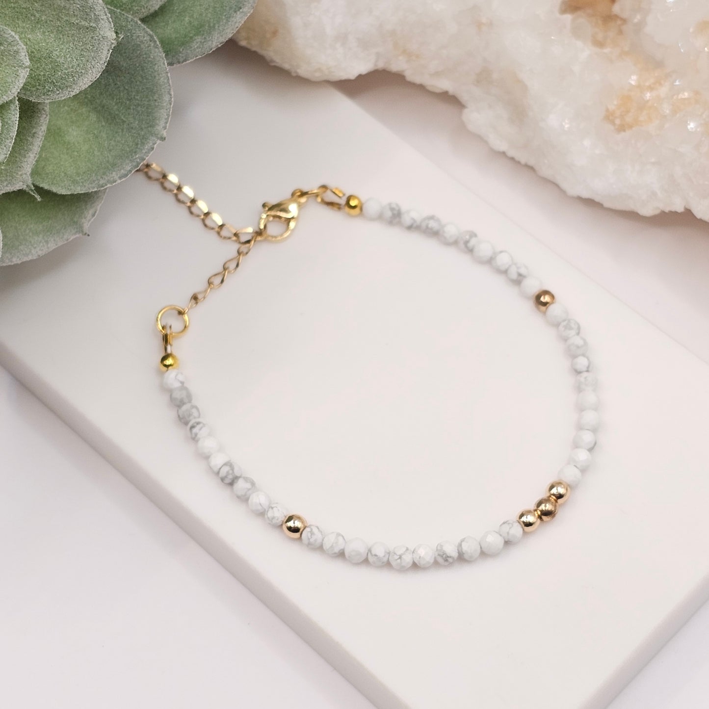 Howlite and Hematite bracelet -  Gemstone Jewellery