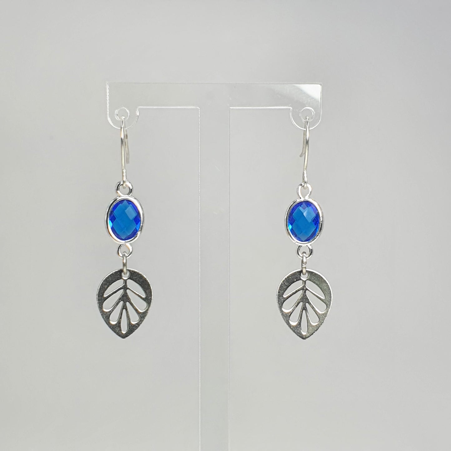 Colourful glass silver leaf earrings | Fashion earrings | Birthday Gifts, Anniversary Gifts, Valentine's Day, Christmas, Easter, Eid, Mother's Day, Diwali, Hannukah, Women's, Girl's, Gifts for her, Gifts for Girlfriend, Gifts for Mom, Gifts for Mum, Gifts for Friend, Handmade Gifts, Handmade Jewelry, New Year's Eve, Graduation, Boho, Hippie, Minimalist, Gemstone, Crystal, Crystal Healing