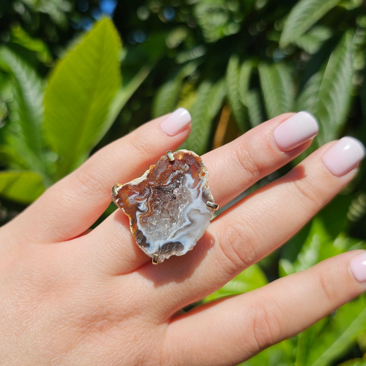 Brazilian Agate Ring - adjustable 18k gold plated | crystal ring, unique jewellery, unique ring, agate jewellery, gift for women, ring for women, jewellery for women, boho, bohemian jewellery, hippie, natural gemstone, birthday gift