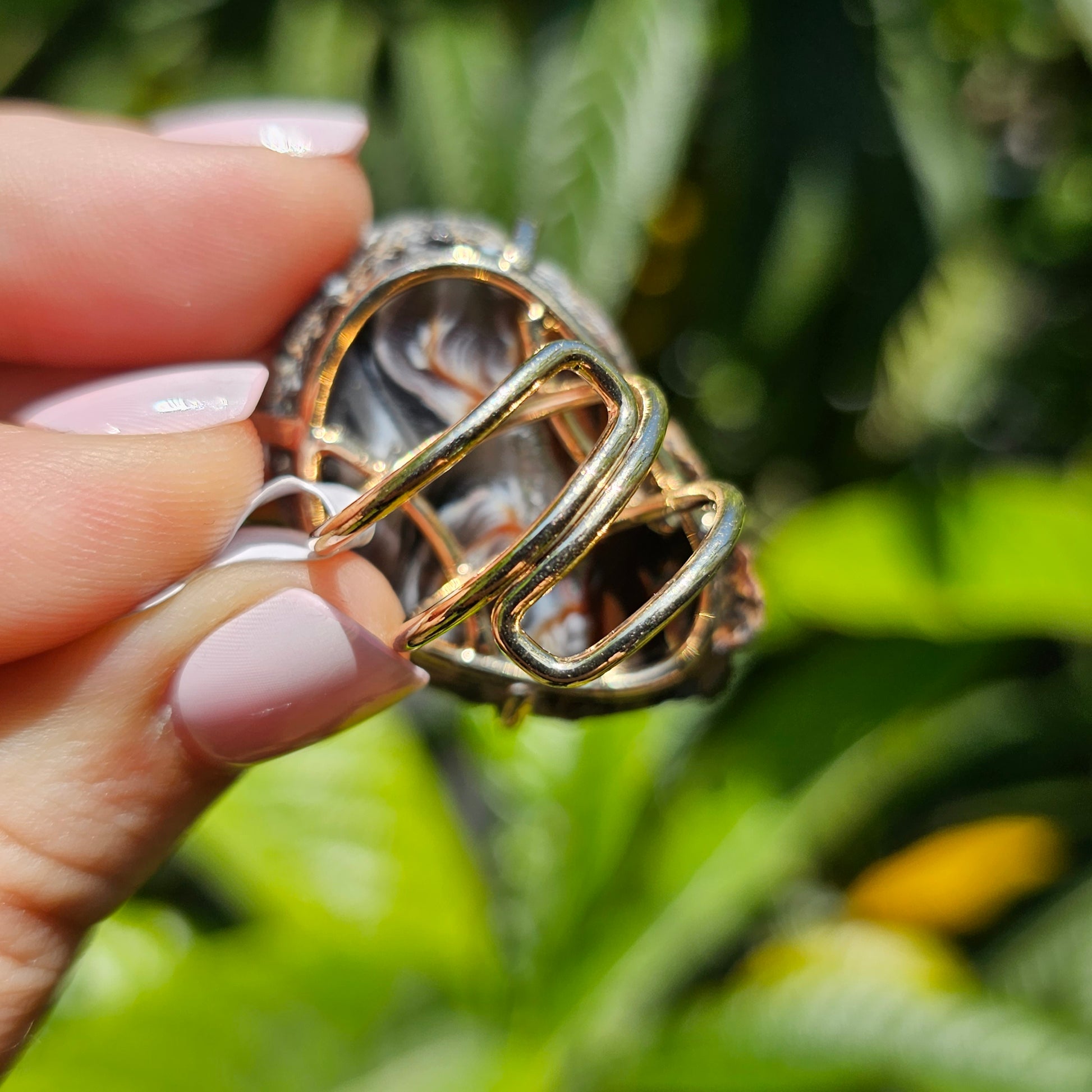 Brazilian Agate Ring - adjustable 18k gold plated | crystal ring, unique jewellery, unique ring, agate jewellery, gift for women, ring for women, jewellery for women, boho, bohemian jewellery, hippie, natural gemstone, birthday gift