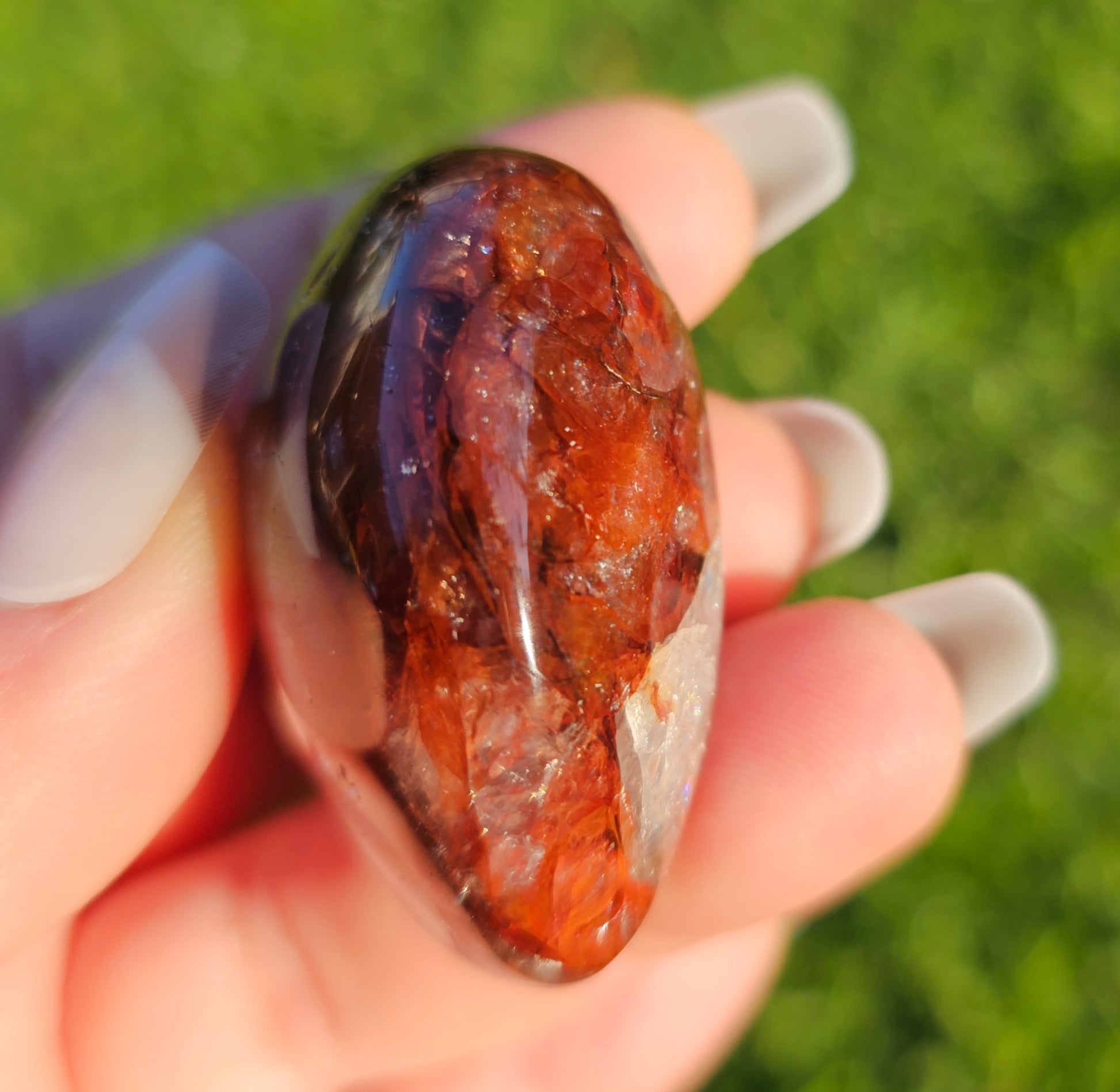 Fire Quartz/Red Hematoid Quartz/Ferruginous Quartz Palm Stone (A)