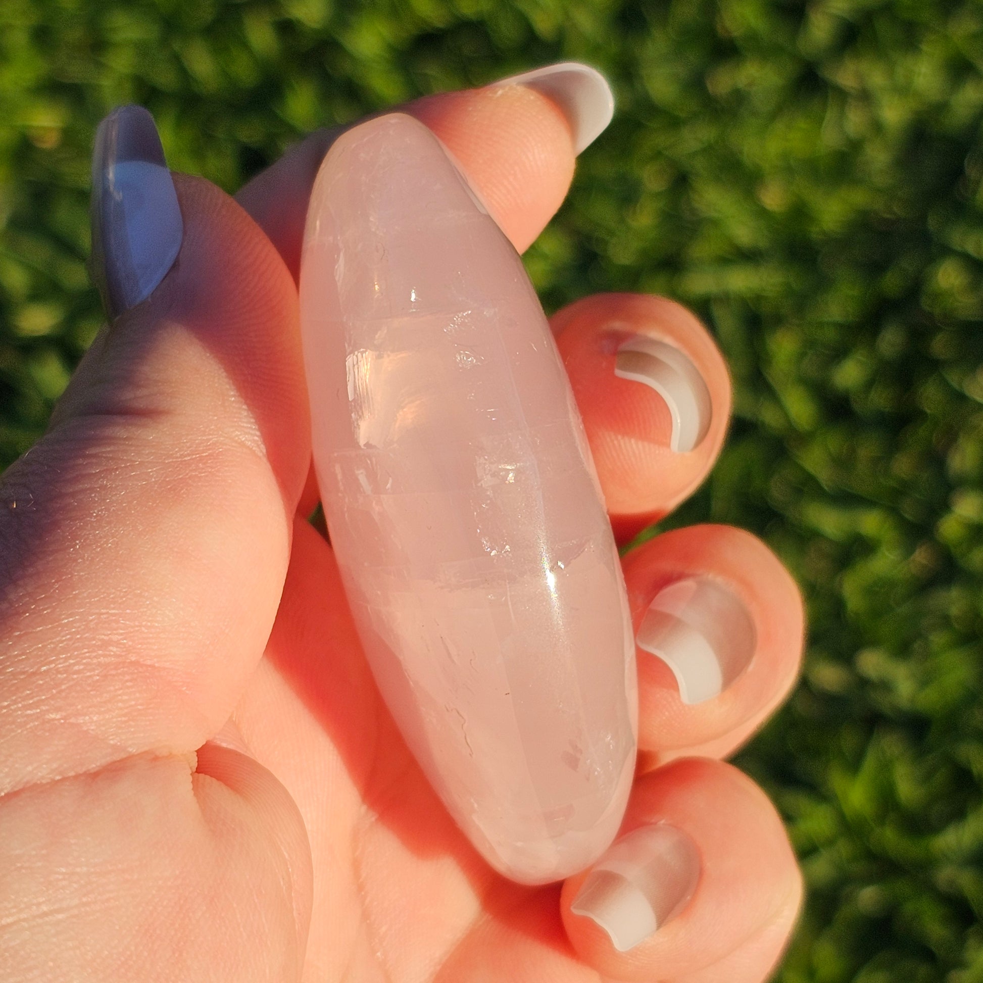 High Quality Large Rose Quartz Palm Stone With Vibrant Chatoyance (F)