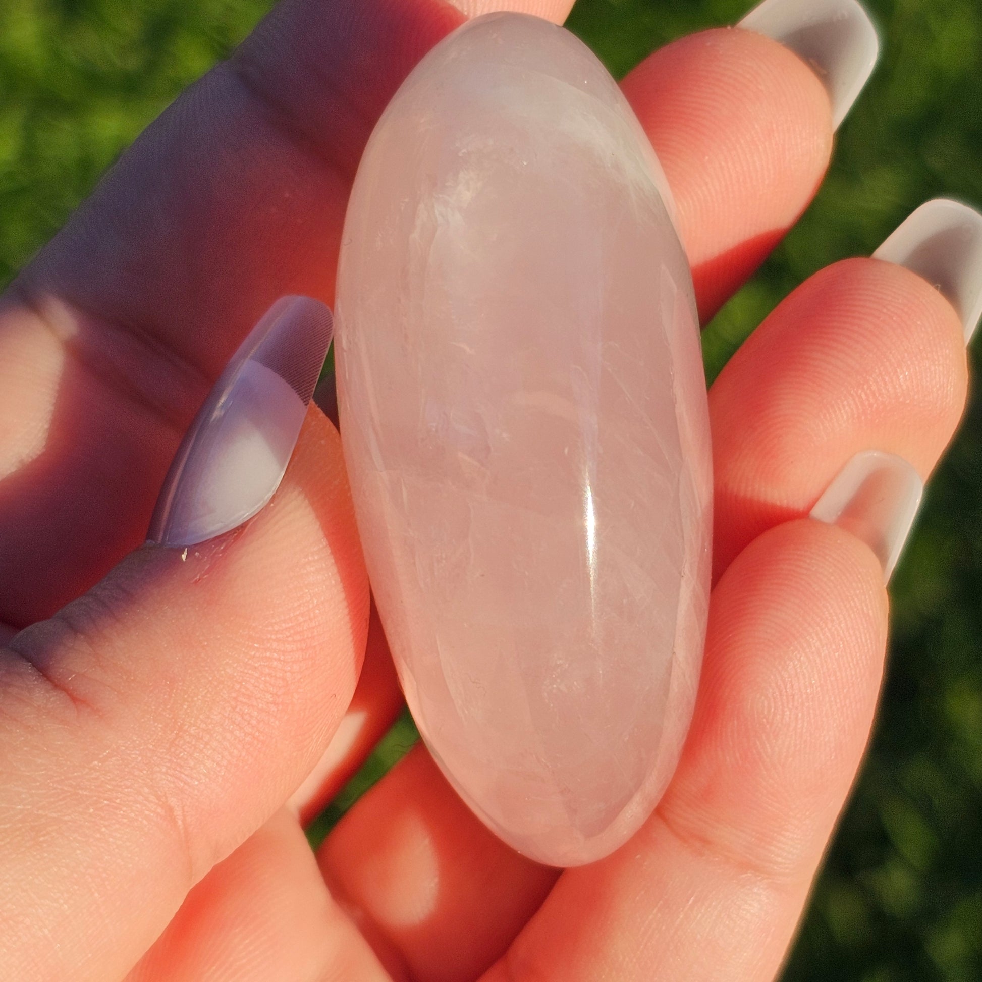 Rose Quartz Palm Stone (D)