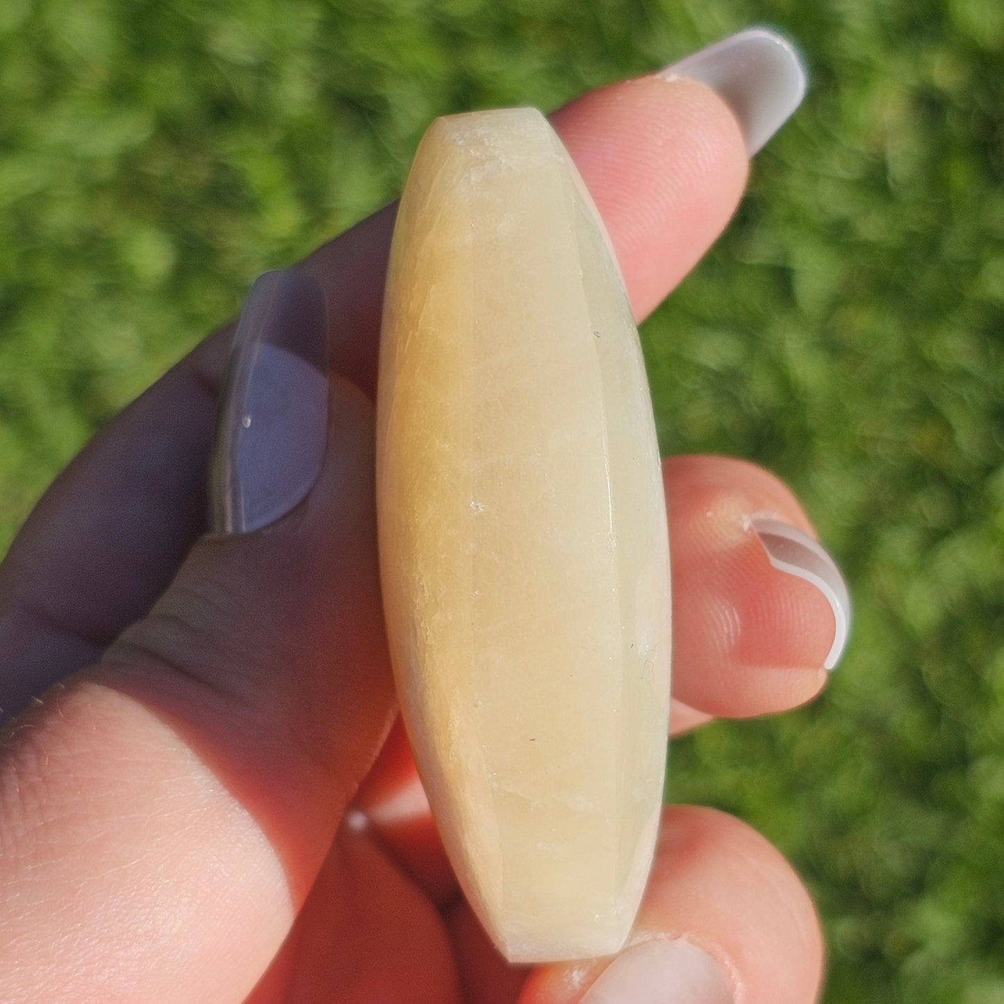 High Quality Rainbow Moonstone Palm Stone