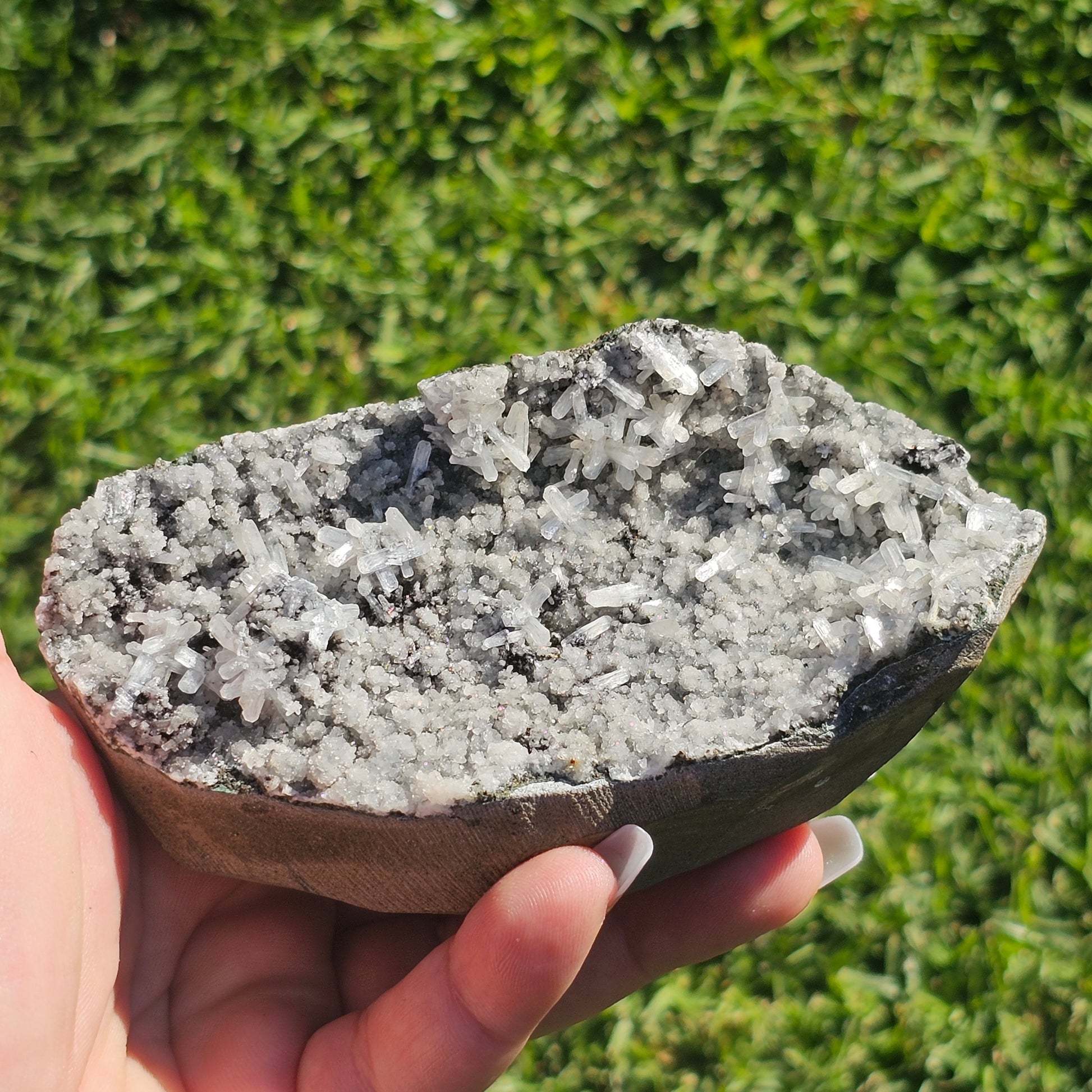 Black Chalcedony with Stilbite Blades