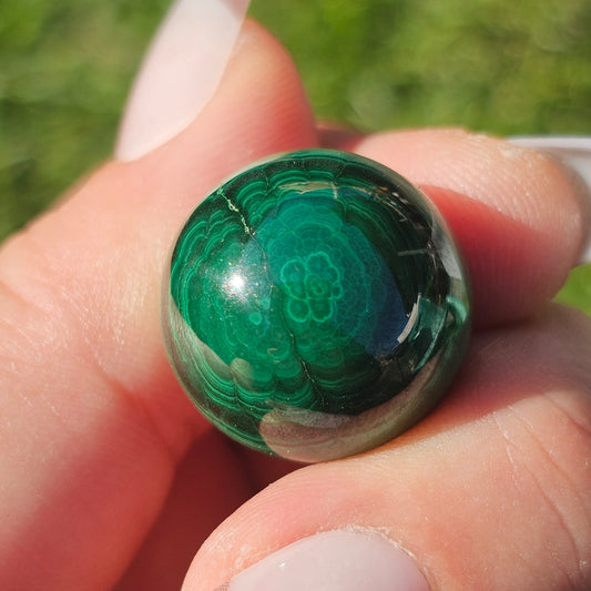 Malachite Sphere (D)