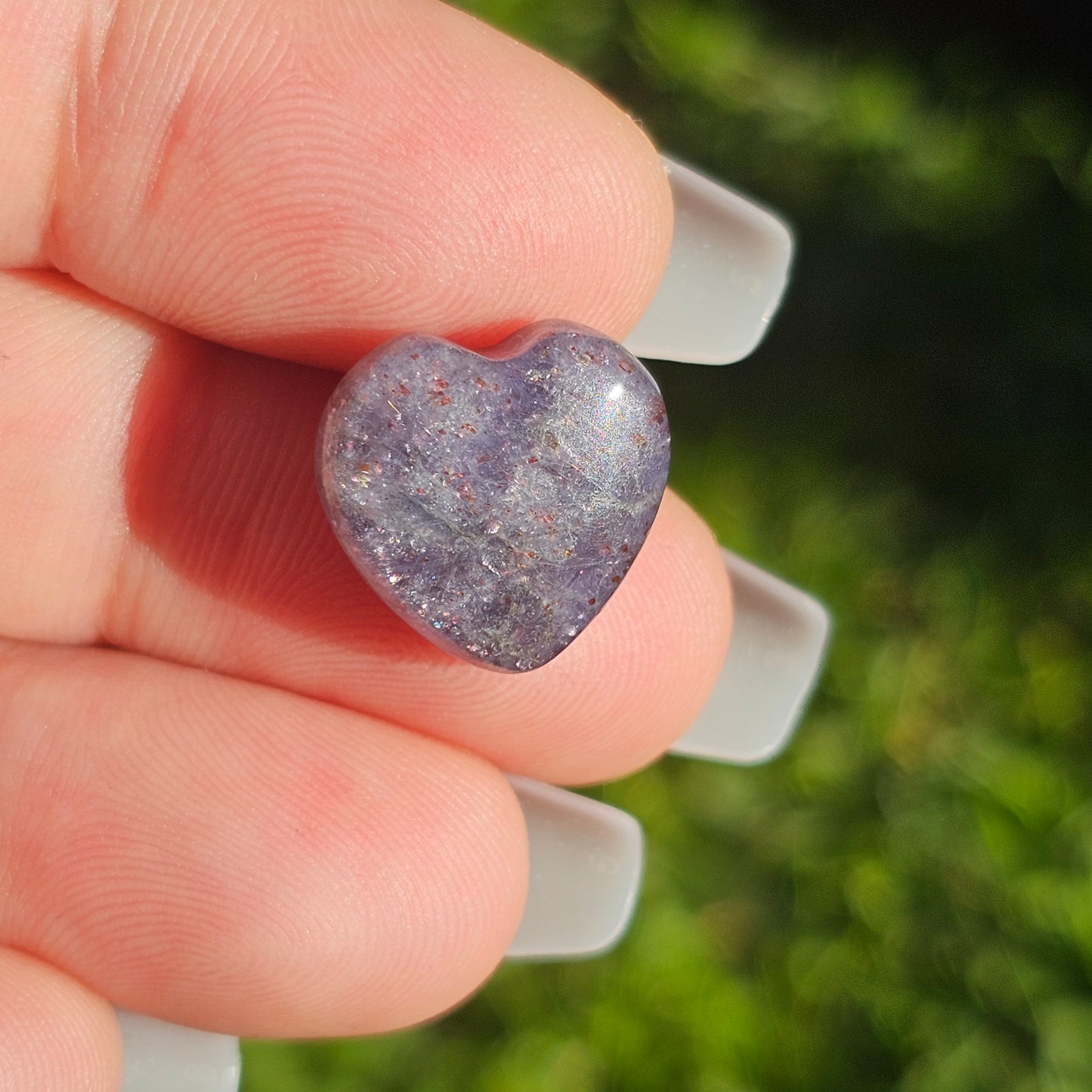 Gemmy Iolite Heart (A)