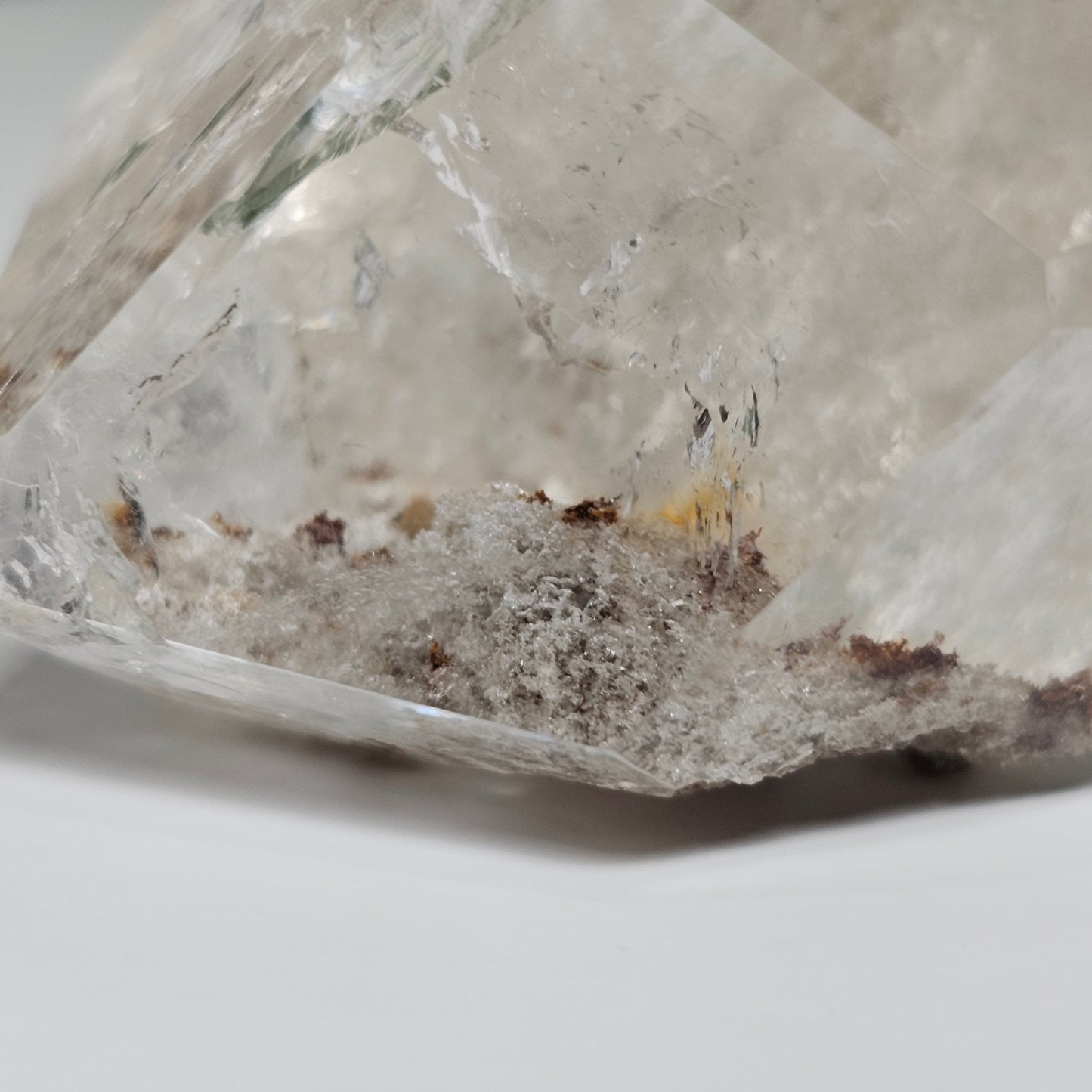 High Quality Garden Quartz Freeform (GY)