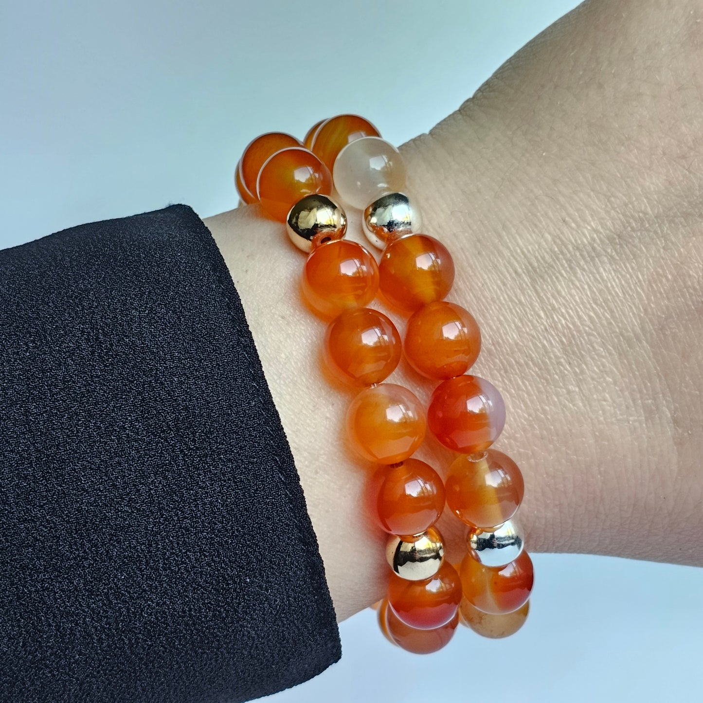 10mm Gorgeous A grade Carnelian and gold or silver plated Hematite bead stretch bracelet.