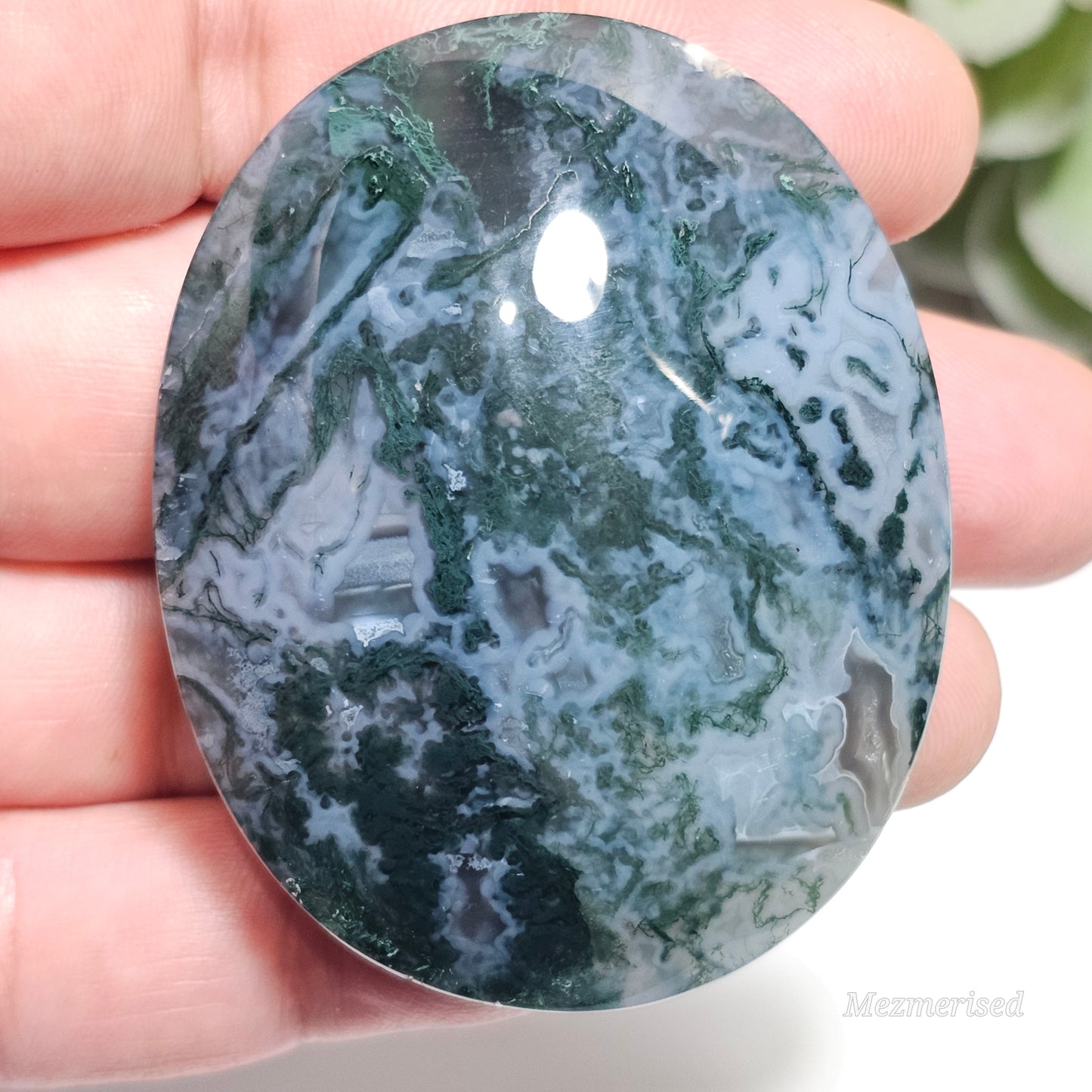 Artistically balanced Moss Agate and Chalcedony palm stone from Indonesia