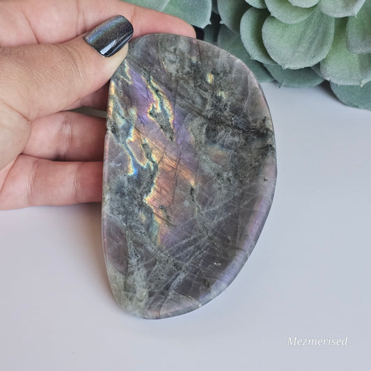 Magnificent Labradorite with vibrant multi-coloured sunset flash.