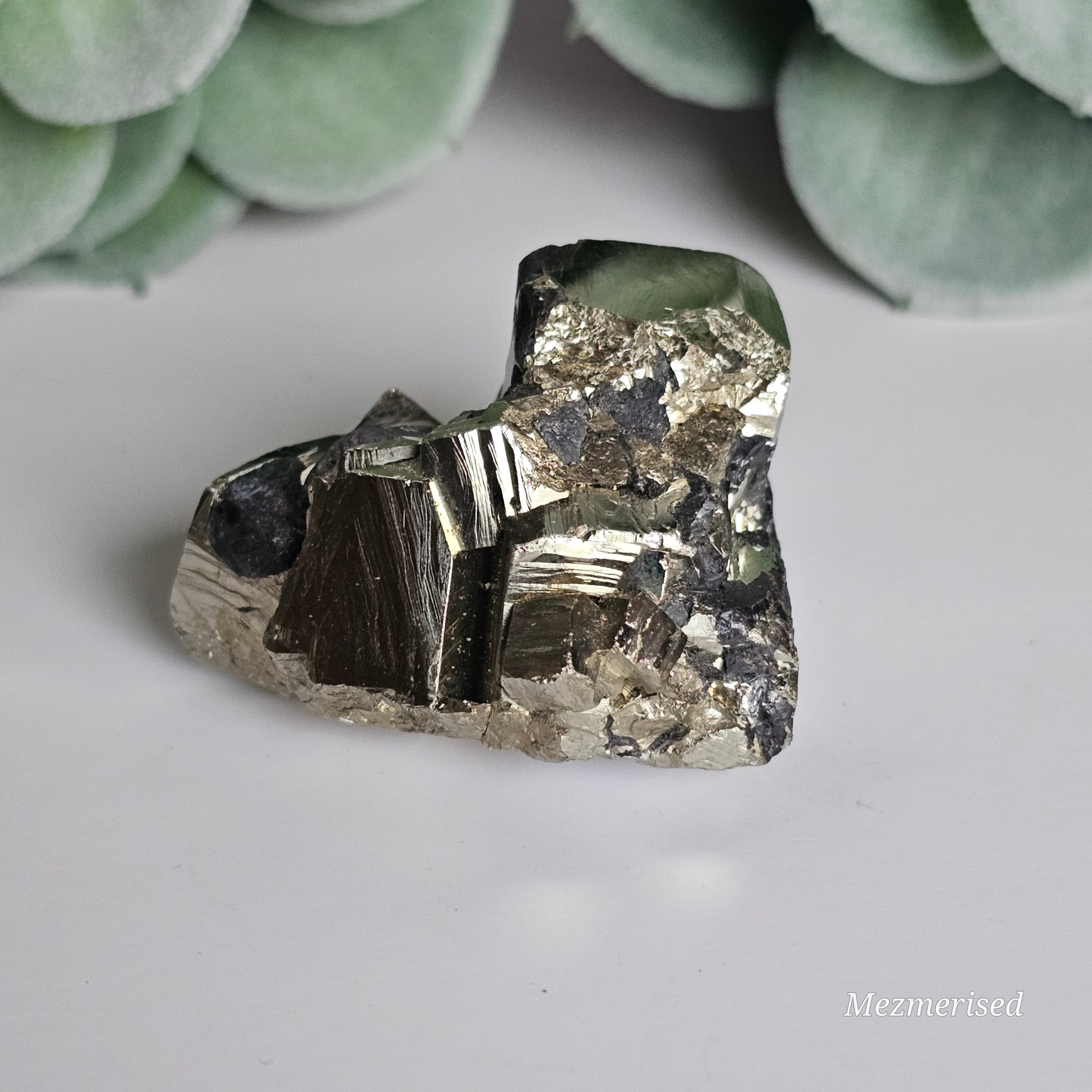 Extra quality Pyrite cluster.