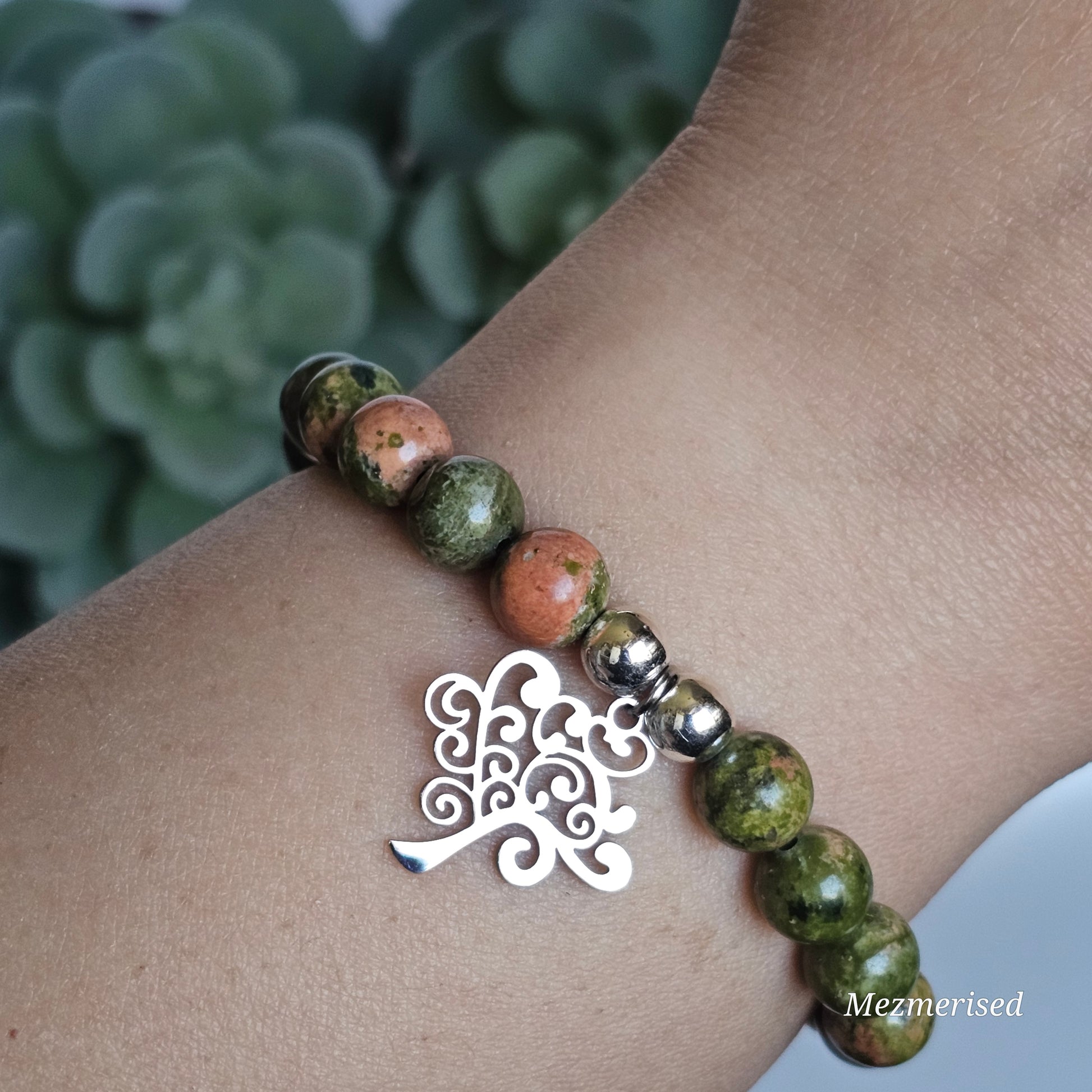 8mm Unakite and silver plated Hematite bead stretch bracelet with your choice of charm.