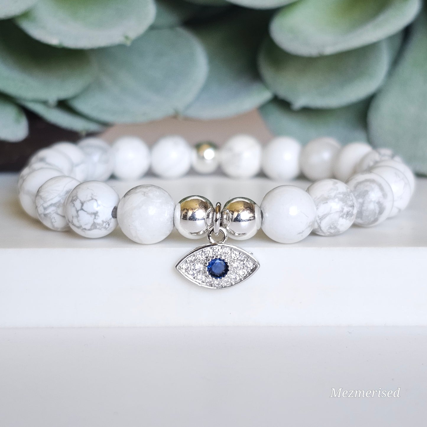 8mm Howlite Bracelet | Gold or Silver