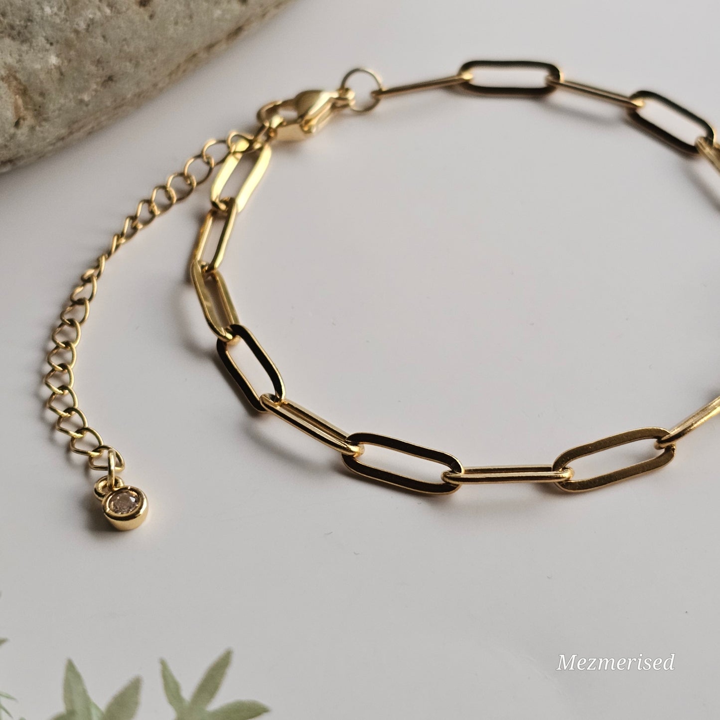 Stainless Steel Paperclip Chain Bracelet | Gold