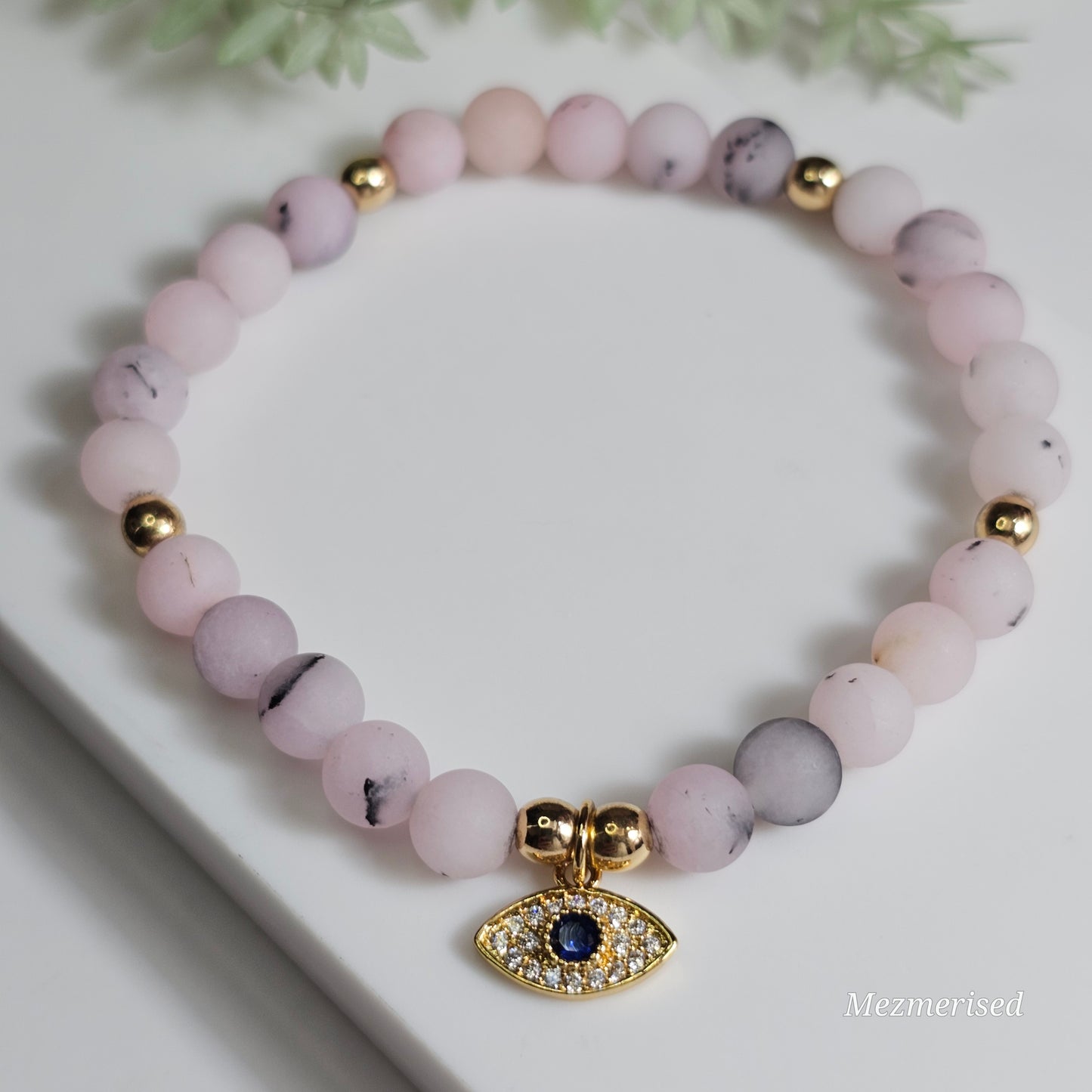 6mm Plum Blossom Jasper Bracelet | Gold (Matte)