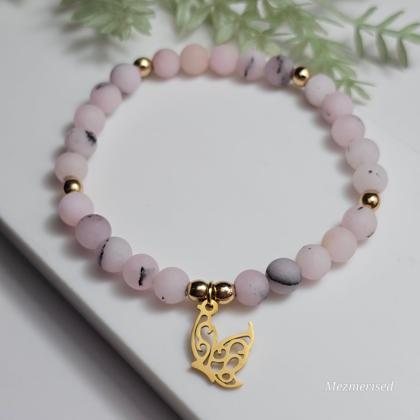 6mm Plum Blossom Jasper Bracelet | Gold (Matte)