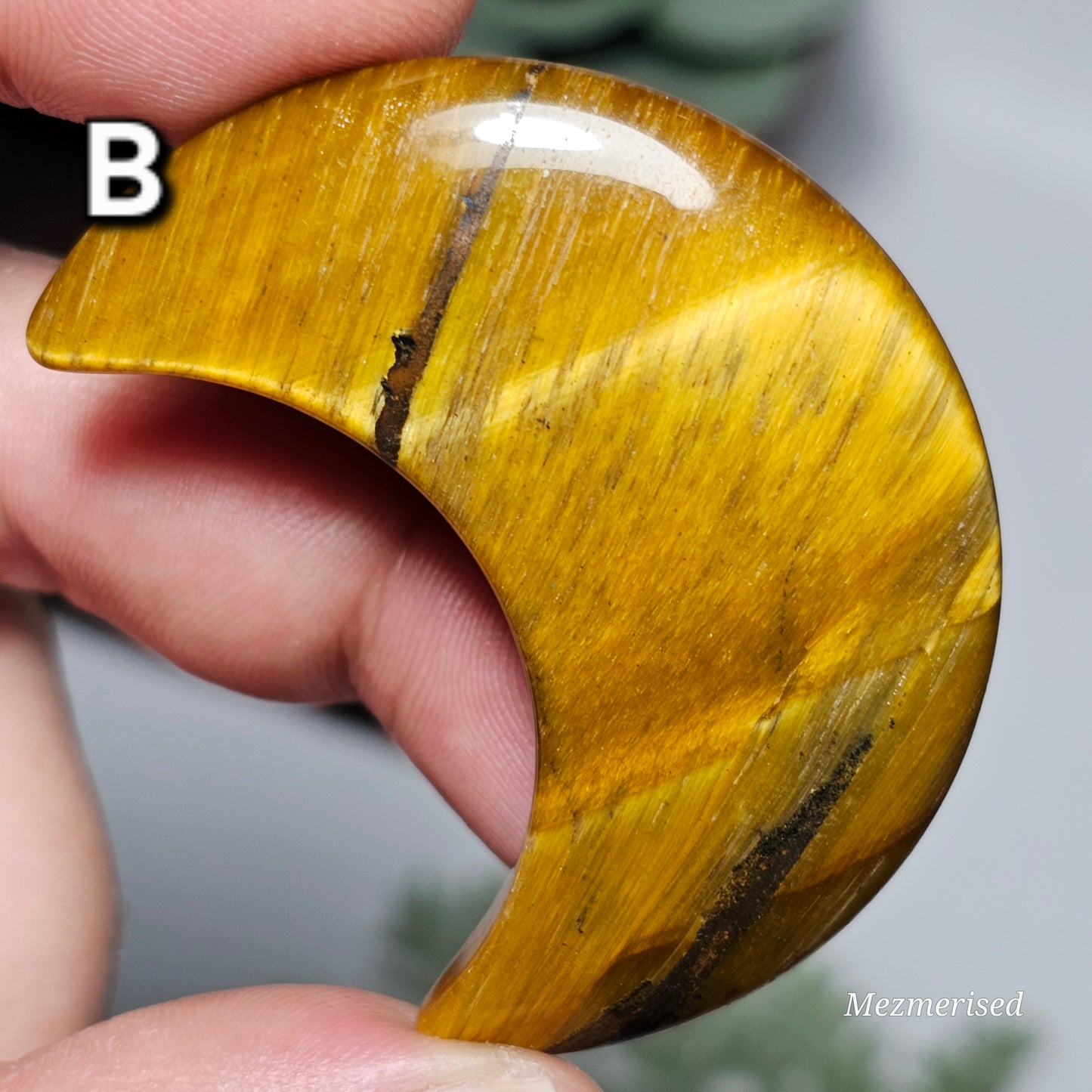 Tiger's Eye Crescent Moon Carvings