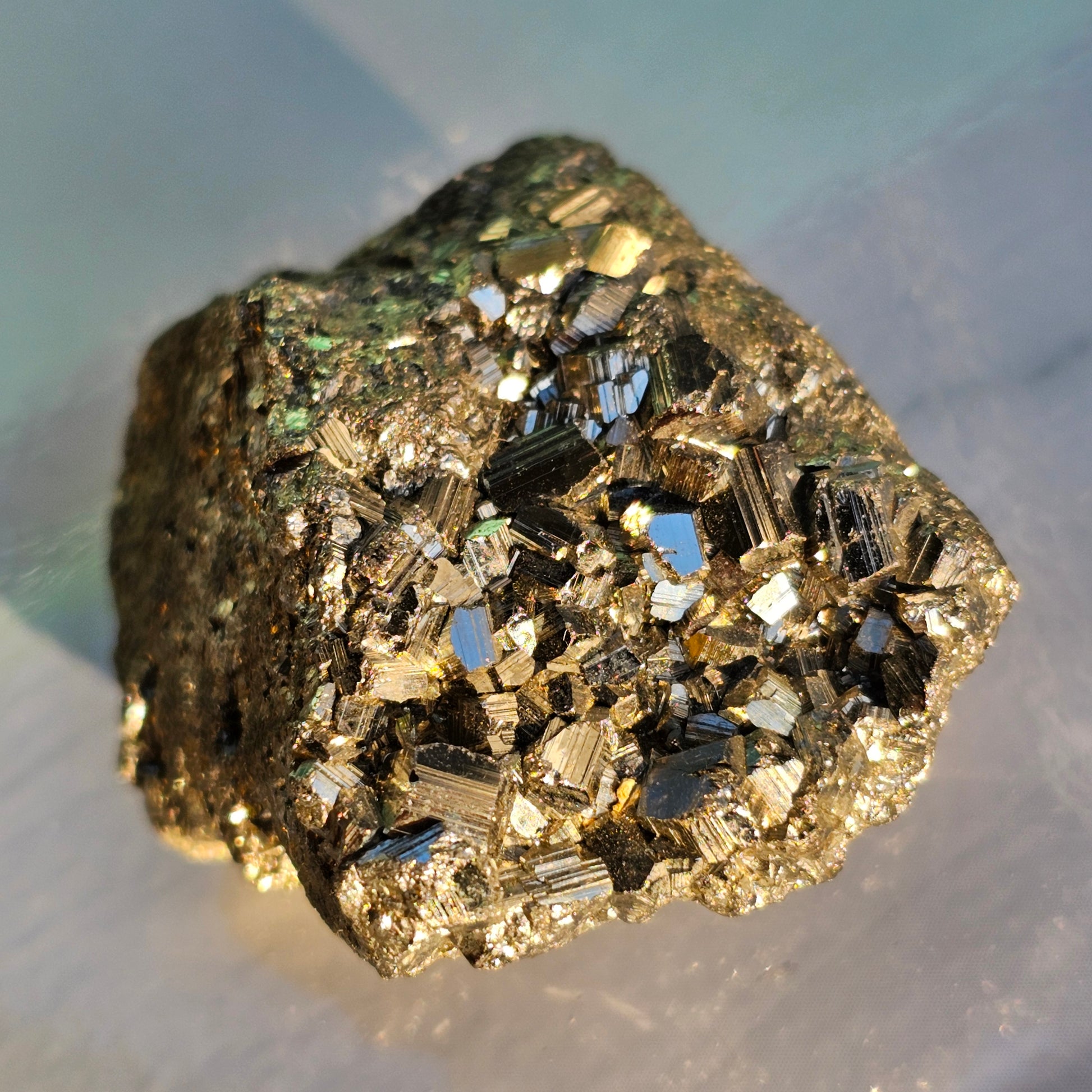 High Quality Pyrite Clusters (Medium)