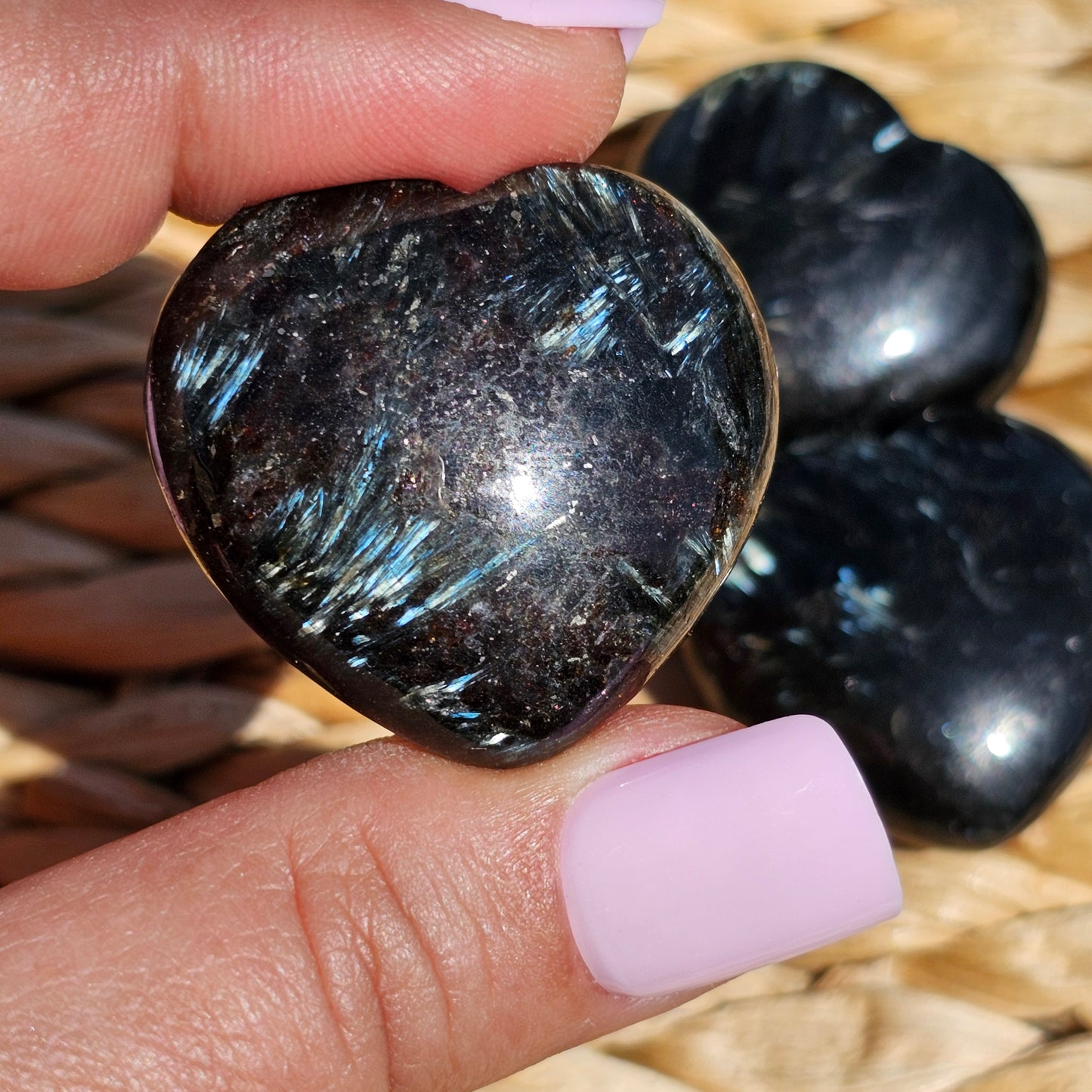 Garnet & Arfvedsonite Hearts