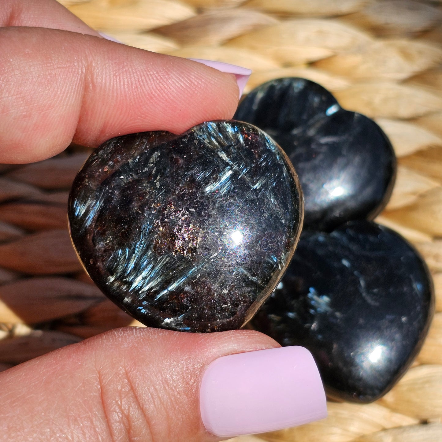 Garnet & Arfvedsonite Hearts