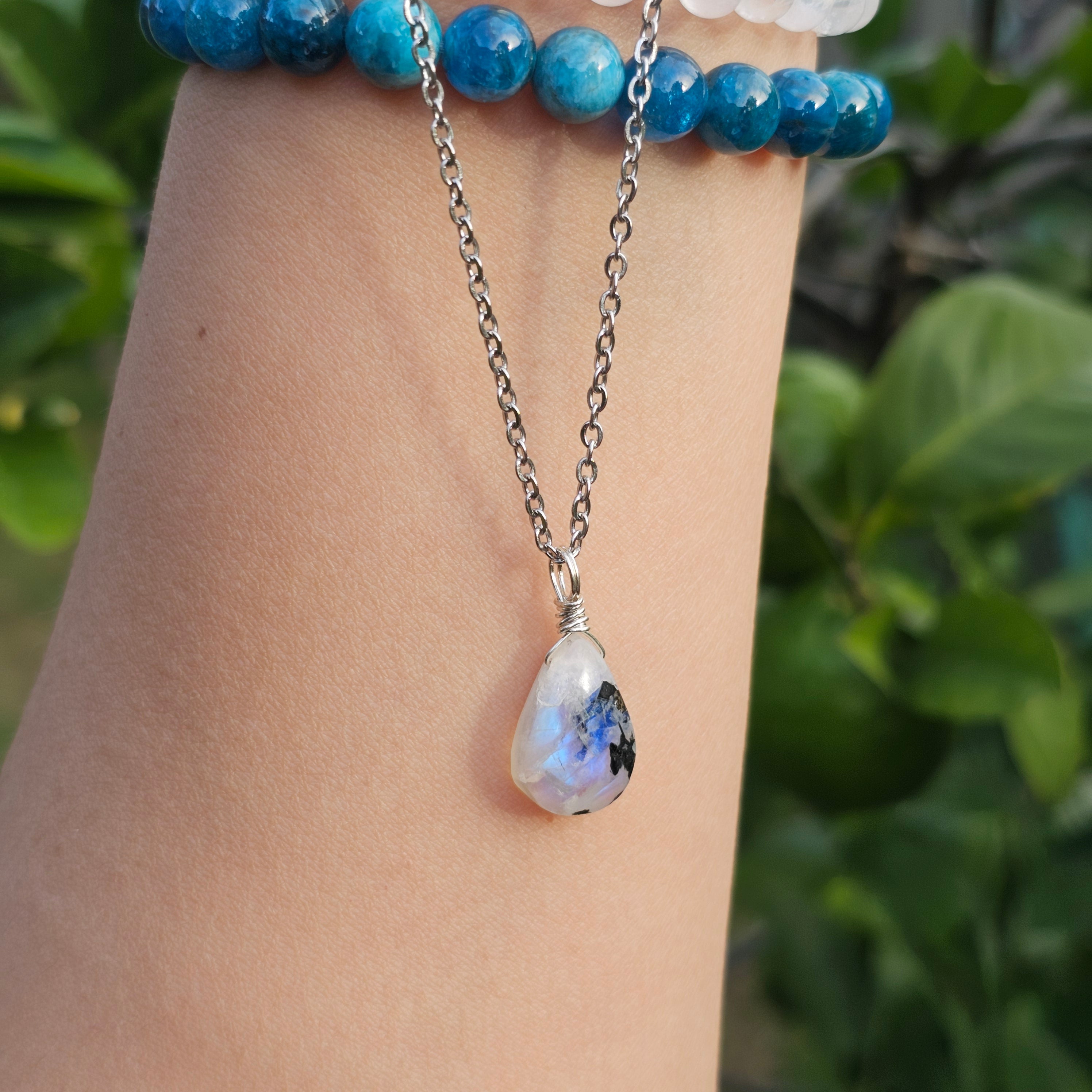 Rainbow Moonstone Necklace (#37) – Mezmerised