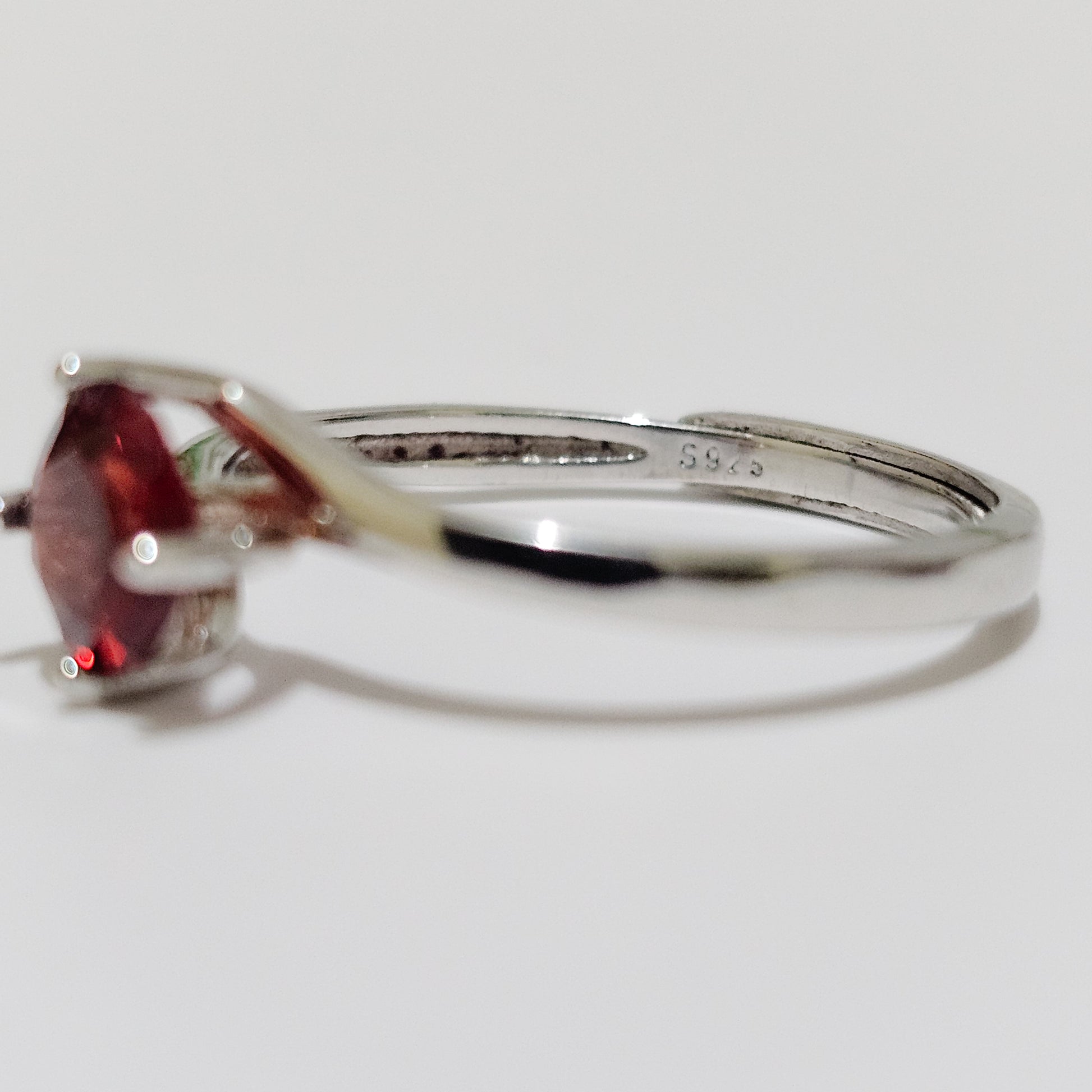 Garnet Solitaire 925 Silver Adjustable Ring