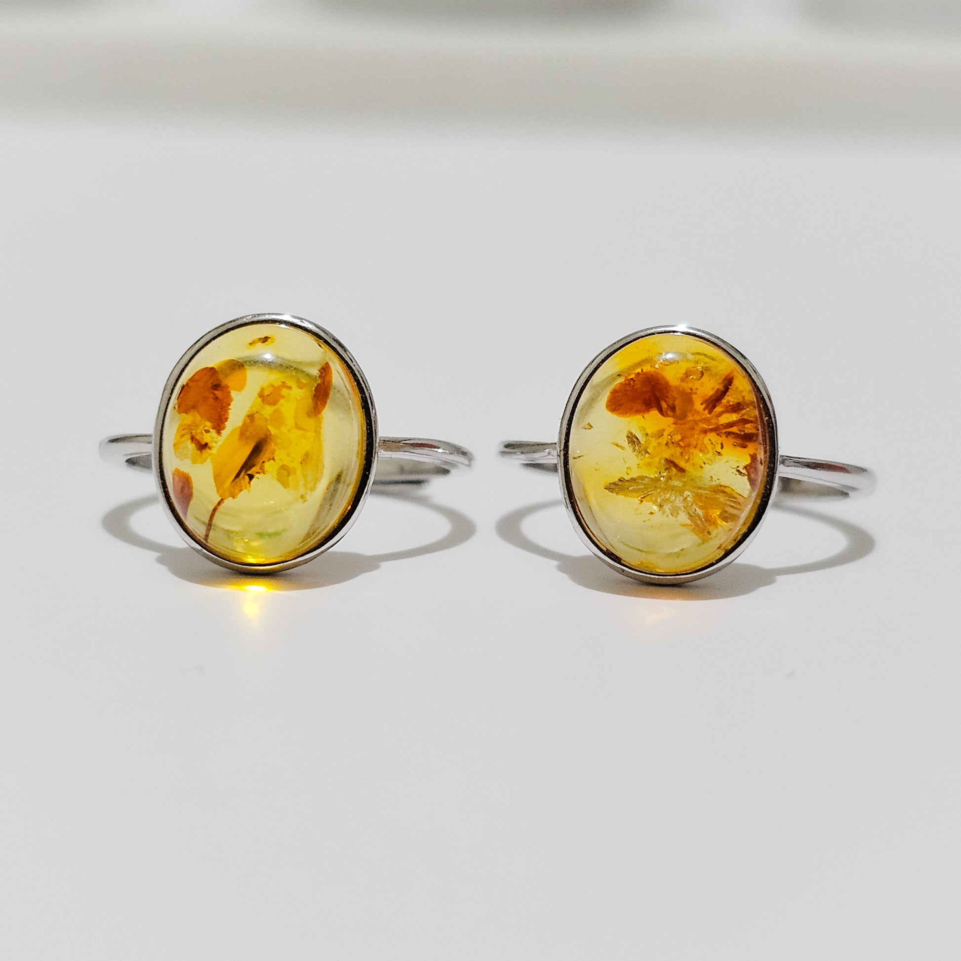 Amber Thin Halo 925 Silver Adjustable Ring