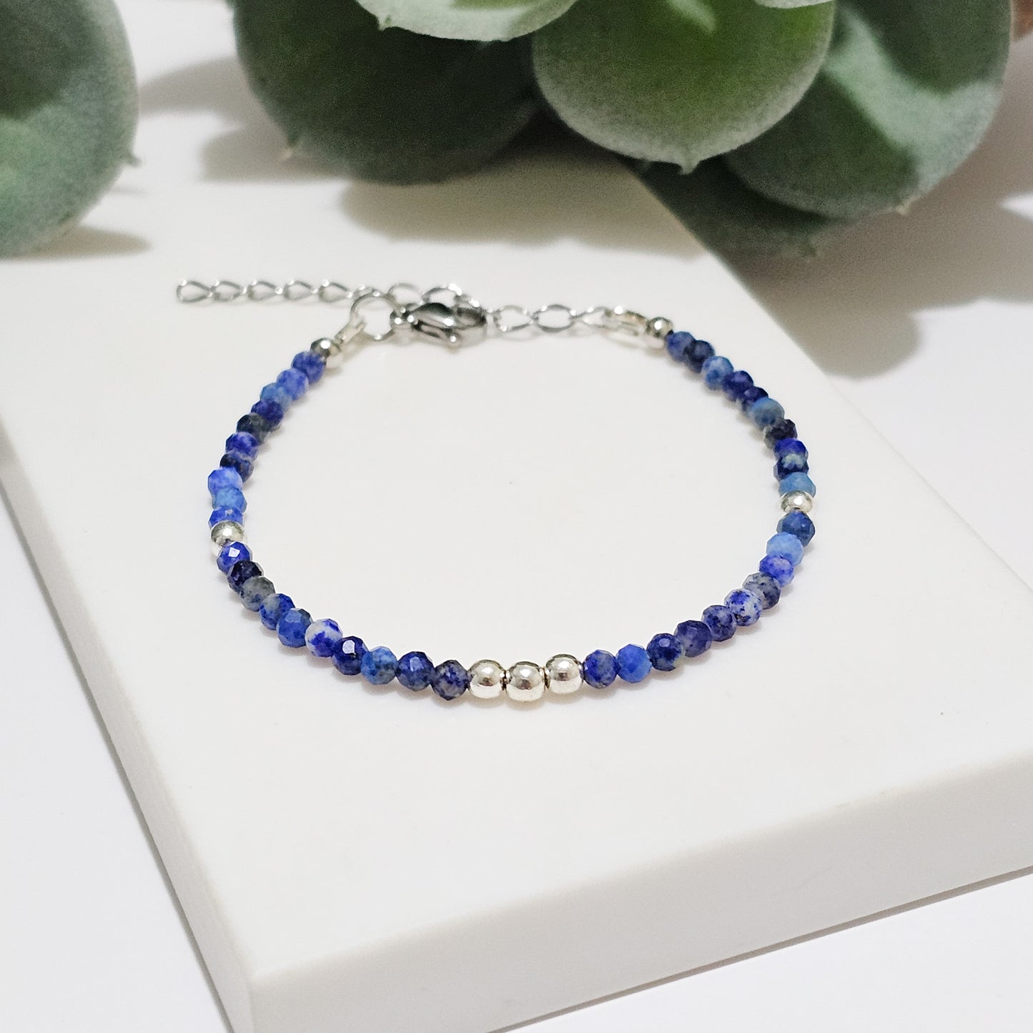 Magnetism Clasp Bracelet | Lapis Lazuli