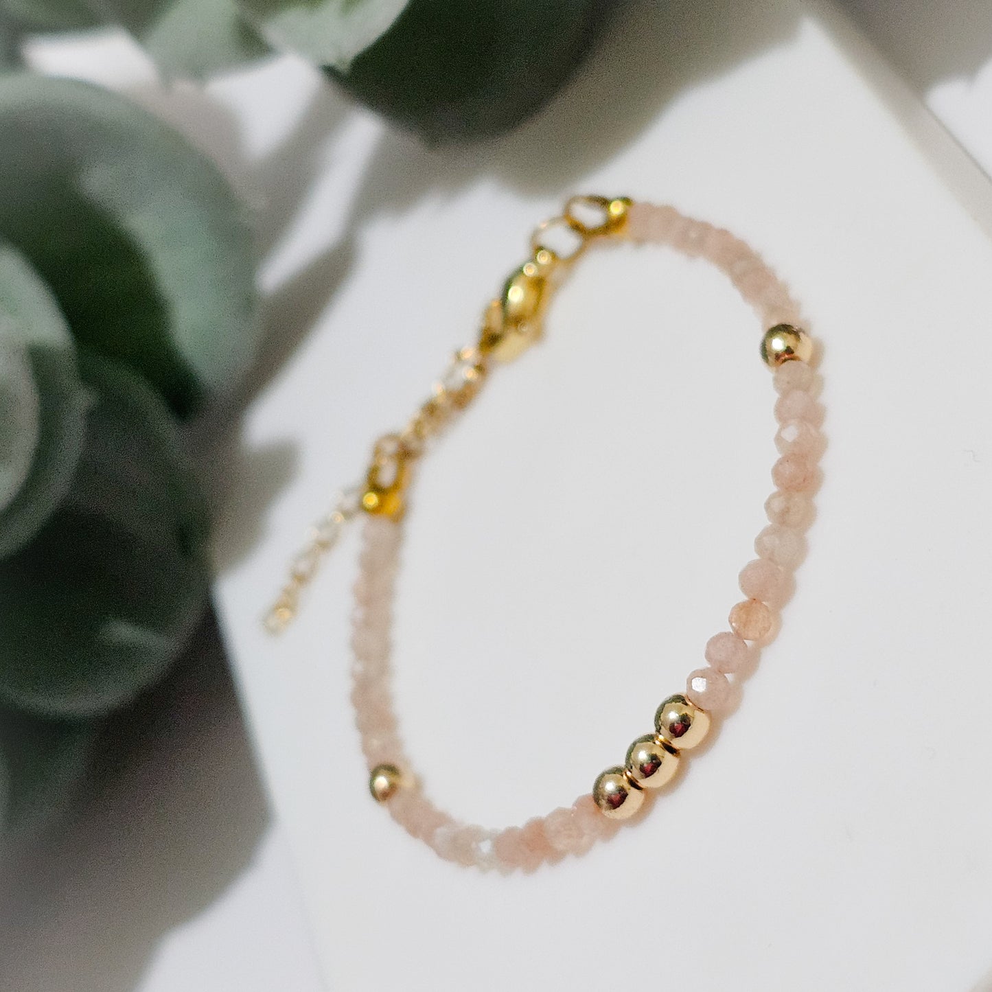 Magnetism Clasp Bracelet | A+ Grade Sunstone