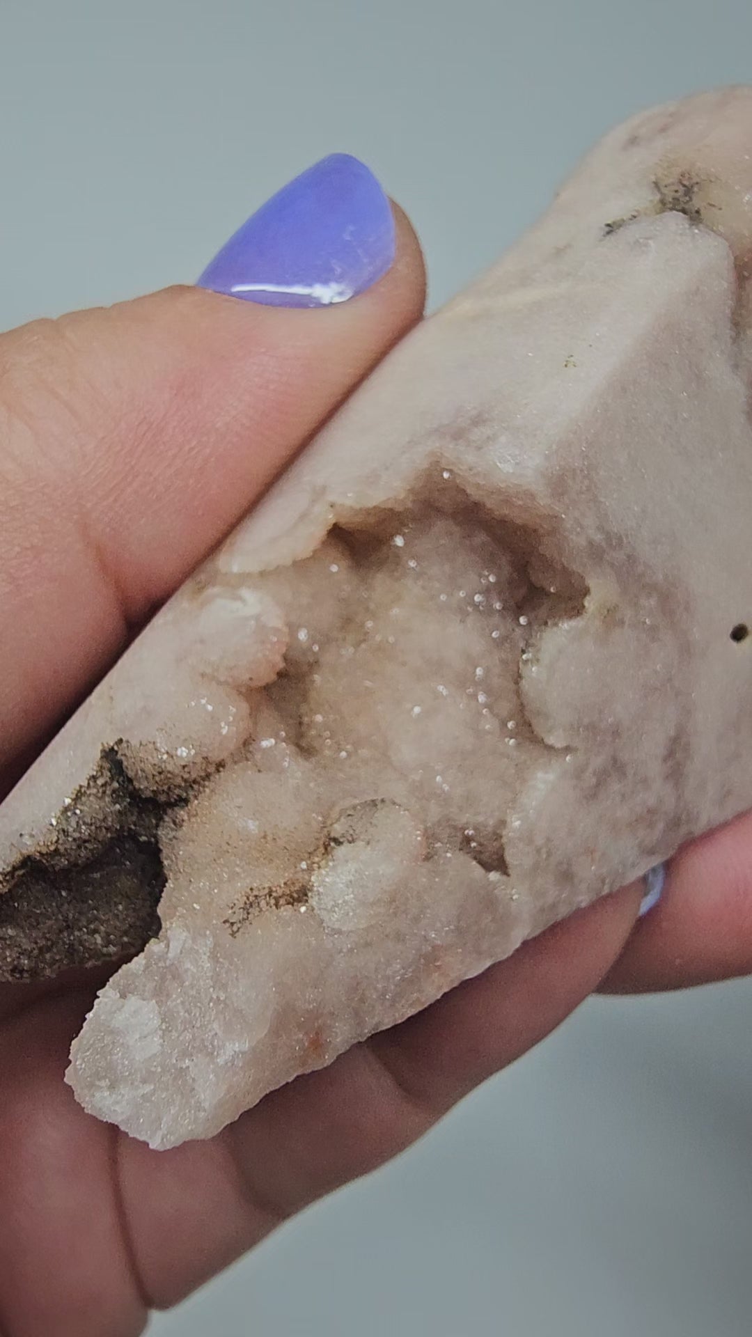 Pink Amethyst Mountain - 360 Showcase Video: A rotation video displaying the soft mauve hues, localized druzy points, and the natural raw form on the back.