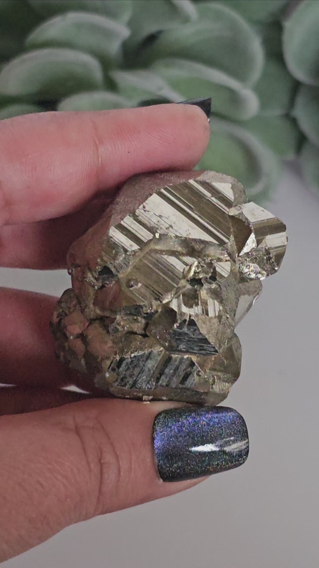 Extra quality Pyrite cluster.