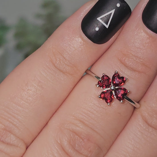 Garnet Clover 925 Silver Adjustable Ring