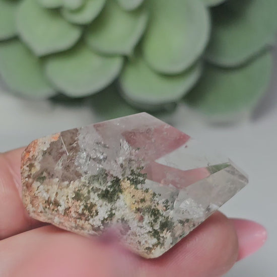 High Quality Garden Quartz Freeform (GH)