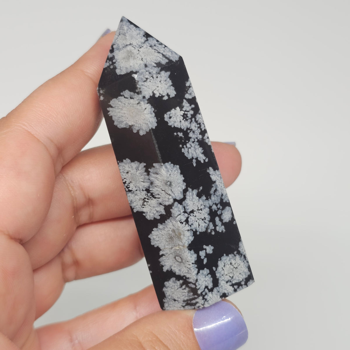 Snowflake Obsidian Tower | E