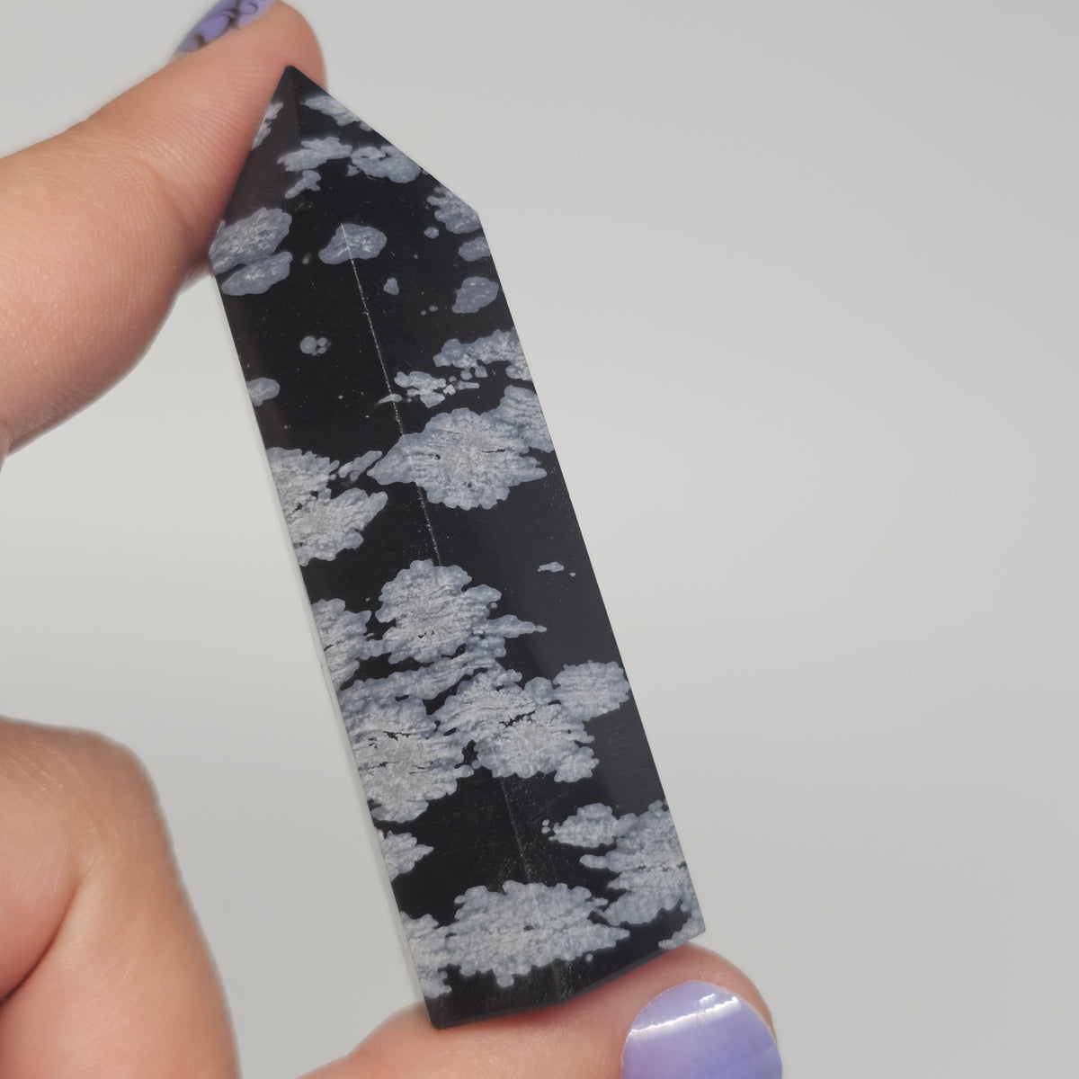 Snowflake Obsidian Tower | B