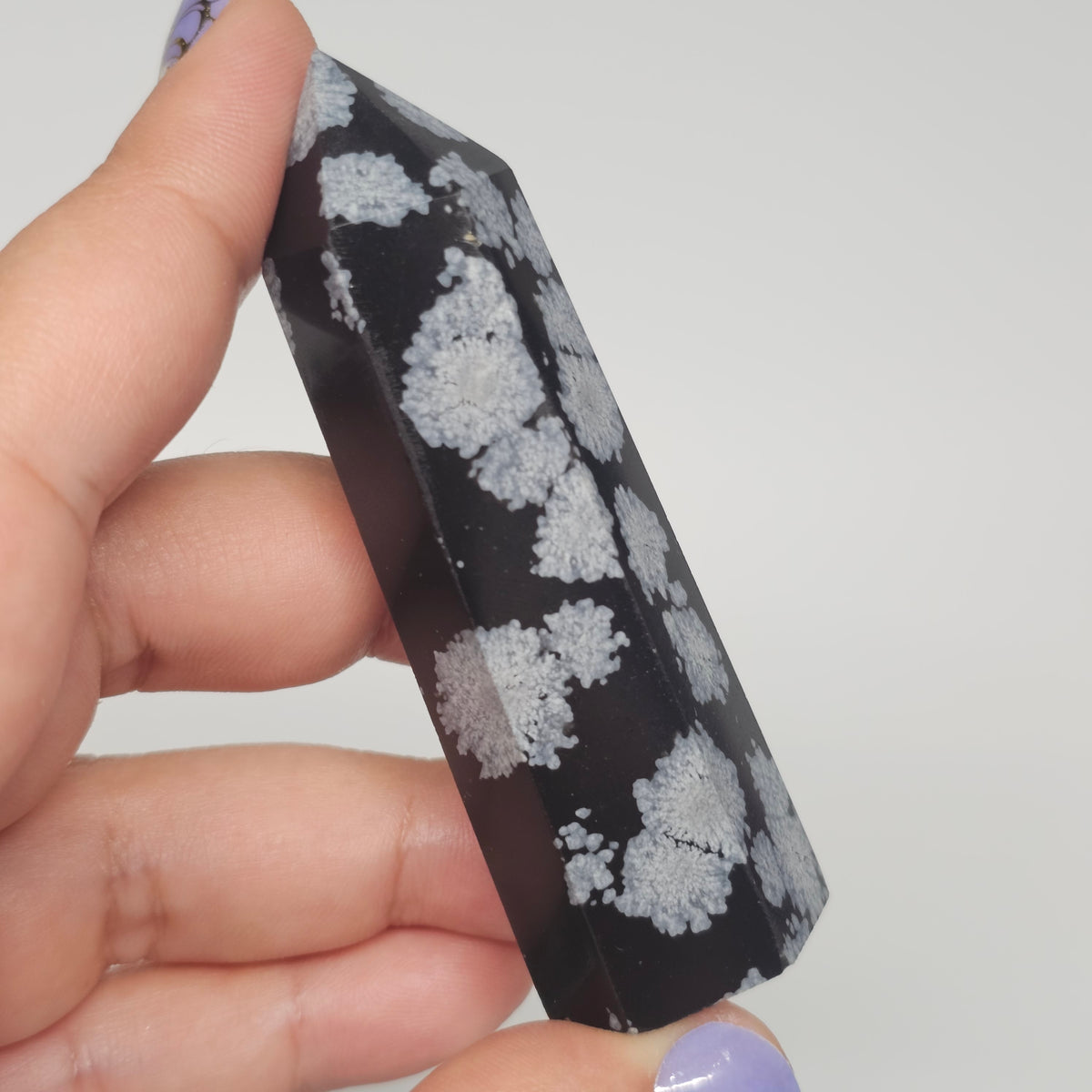 Snowflake Obsidian Tower | D