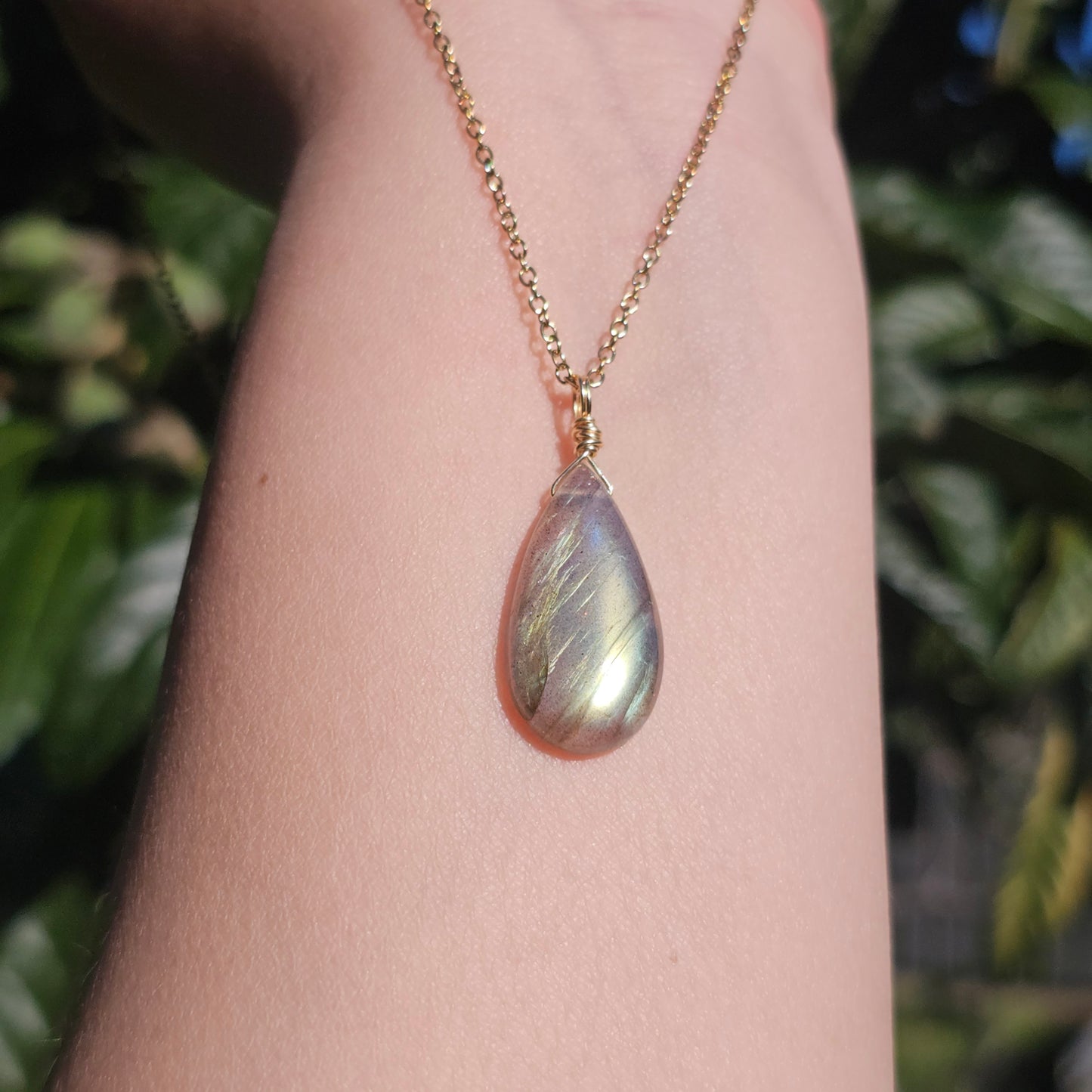 Labradorite Necklace (#59) | Green & Blue Flash