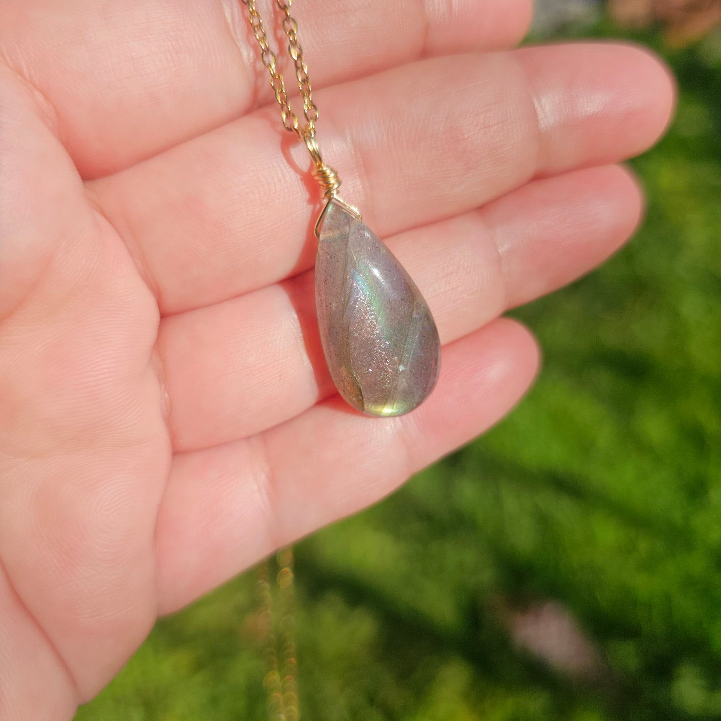 Labradorite Necklace (#59) | Green & Blue Flash
